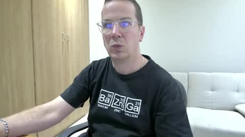 Brett online show from April 10, 2026, 3:17 pm