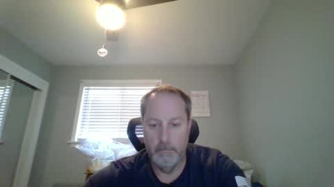 hey online show from April 4, 2026, 2:58 pm