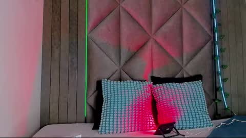 B R I A  online show from December 1, 2025, 7:30 pm