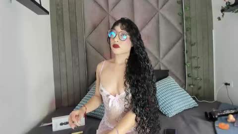 B R I A  online show from January 9, 2026, 2:36 am