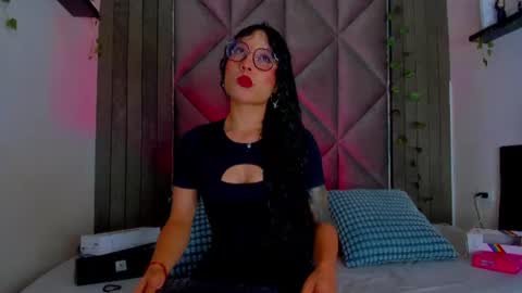Snapshot of briaconner_ chatting on July 20, 2026, 2:26 am B R I A online show from July 20, 2026, 2:26 am