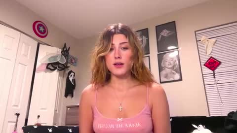 Snapshot of briadominick chatting on December 22, 2024, 2:49 am Brianna3 online show from December 22, 2024, 2:49 am