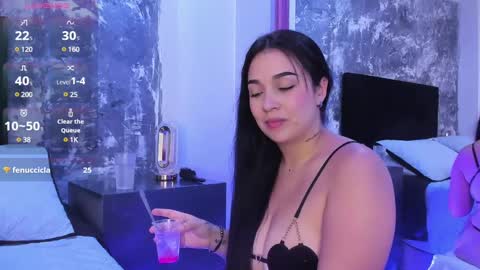     online show from December 11, 2024, 3:47 pm