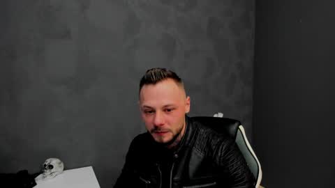 Snapshot of brianhunts chatting on February 8, 2025, 5:51 am Brian online show from February 8, 2025, 5:51 am