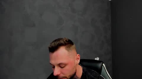 Snapshot of brianhunts chatting on February 15, 2025, 9:27 am Brian online show from February 15, 2025, 9:27 am