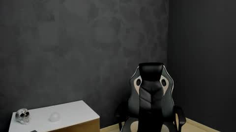 Snapshot of brianhunts chatting on February 20, 2025, 7:12 am Brian online show from February 20, 2025, 7:12 am