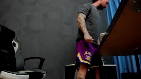 Snapshot of brianhunts chatting on March 9, 2025, 10:08 am Brian online show from March 9, 2025, 10:08 am