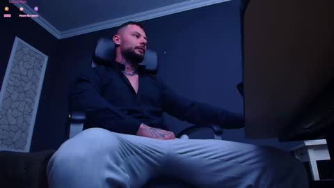 Snapshot of brianhunts chatting on September 23, 2025, 5:21 am Brian online show from September 23, 2025, 5:21 am