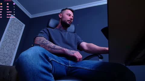 Snapshot of brianhunts chatting on October 25, 2025, 4:42 am Brian online show from October 25, 2025, 4:42 am