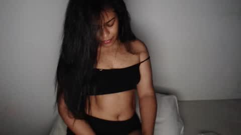 Snapshot of briannacute chatting on December 17, 2025, 11:33 pm Briaa online show from December 17, 2025, 11:33 pm