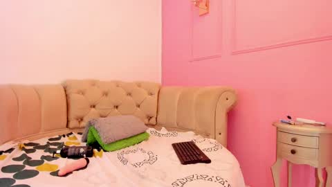 Snapshot of briannaduque chatting on January 5, 2025, 6:24 pm Brianna online show from January 5, 2025, 6:24 pm