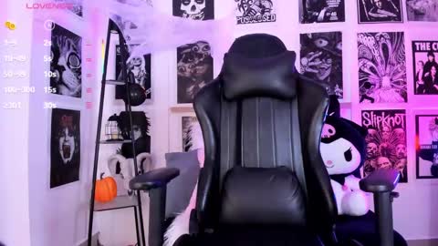 Snapshot of brianoir chatting on October 21, 2025, 1:23 pm Briana online show from October 21, 2025, 1:23 pm