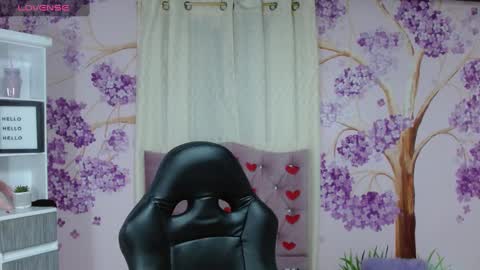 DAYANNA online show from September 20, 2025, 2:45 am