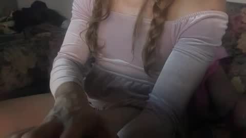 Snapshot of brickmeup chatting on February 27, 2026, 9:42 am brickmeup online show from February 27, 2026, 9:42 am