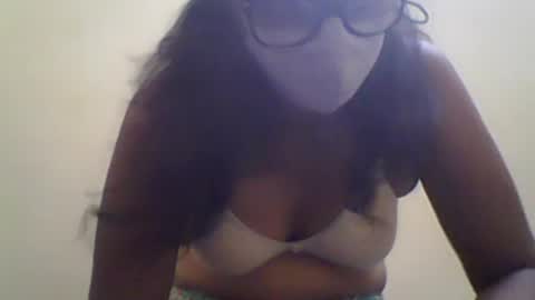 Snapshot of bridey_marietta chatting on June 17, 2026, 10:50 am Bridey Marietta online show from June 17, 2026, 10:50 am