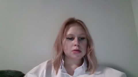 Snapshot of bridget_kiss chatting on February 8, 2026, 6:00 pm bridget_kiss online show from February 8, 2026, 6:00 pm