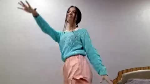 Jade online show from February 25, 2026, 8:51 pm