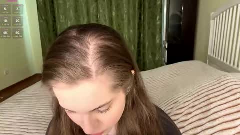 Snapshot of brielleroberts chatting on March 23, 2026, 8:29 am brielleroberts online show from March 23, 2026, 8:29 am