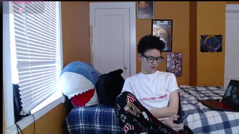 Snapshot of bright_pink_strawberry chatting on January 12, 2025, 8:14 pm Strawberry online show from January 12, 2025, 8:14 pm