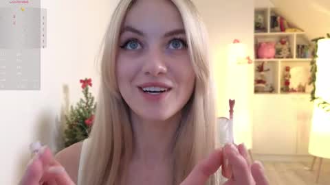 Snapshot of brilliantvictoria chatting on December 22, 2024, 12:05 pm Vi. online show from December 22, 2024, 12:05 pm