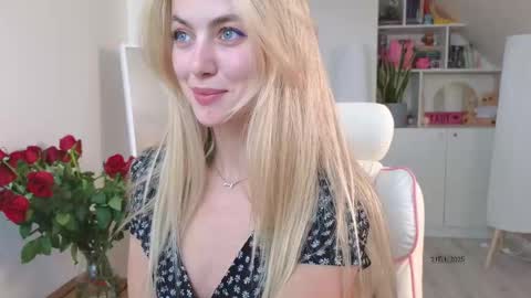 Snapshot of brilliantvictoria chatting on February 15, 2025, 11:39 am Vi. online show from February 15, 2025, 11:39 am