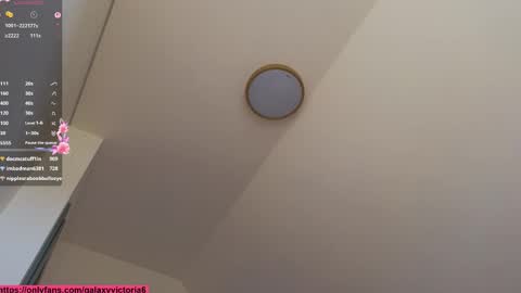 Vi. online show from April 23, 2026, 12:29 pm