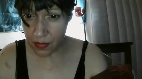 Snapshot of brina_moon chatting on May 31, 2026, 7:26 am Brina Moon online show from May 31, 2026, 7:26 am