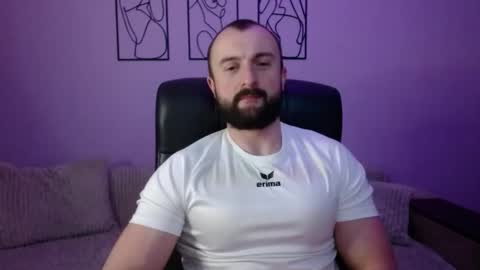 brindlefly69 online show from April 13, 2026, 10:32 am