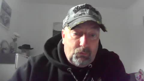 Snapshot of brisco1971 chatting on June 12, 2026, 9:08 am Brisco schner Schwanz online show from June 12, 2026, 9:08 am