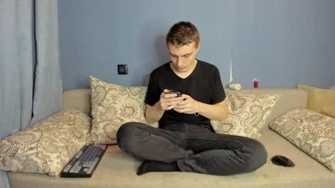 bristlebback online show from April 2, 2026, 3:20 pm