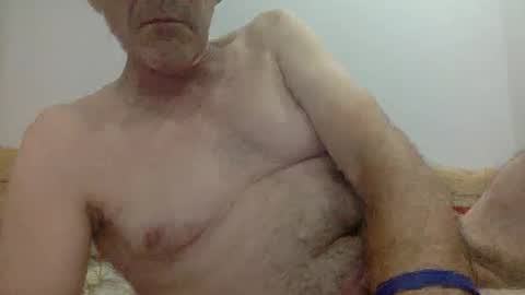 Snapshot of brital100 chatting on September 12, 2025, 3:56 pm brital100 online show from September 12, 2025, 3:56 pm