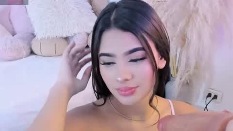 britanylin__ online show from July 9, 2026, 9:24 am