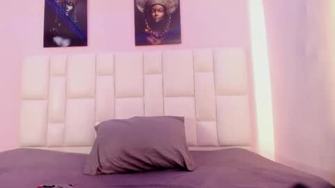 brithanysummer online show from October 31, 2025, 3:07 am