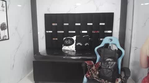 Britney  online show from September 25, 2025, 2:59 am