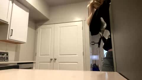 britneycherry08 online show from July 27, 2026, 10:50 pm
