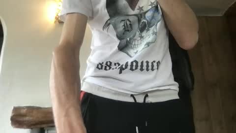 Britshowman online show from April 1, 2026, 1:23 pm