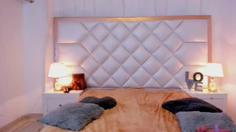 Brittany  online show from October 27, 2025, 7:56 am