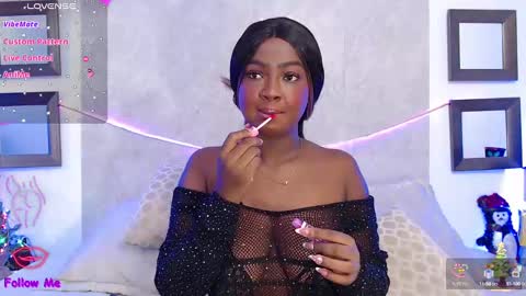 Snapshot of brittanyjhonnns chatting on December 29, 2024, 9:39 am brittany 25 years old happy as a worm online show from December 29, 2024, 9:39 am