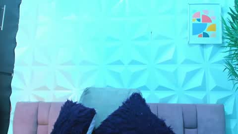 BRIYIT     online show from January 12, 2025, 3:49 am