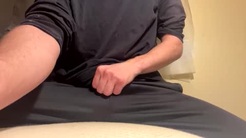 broke_boy_college online show from November 6, 2025, 1:28 am