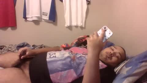 Snapshot of bronxforlife chatting on February 26, 2025, 1:43 am bronxforlife online show from February 26, 2025, 1:43 am