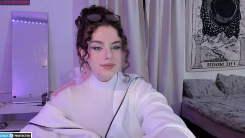 Snapshot of brookchills chatting on February 11, 2025, 8:20 pm Brook Help me collect 100 reactions online show from February 11, 2025, 8:20 pm