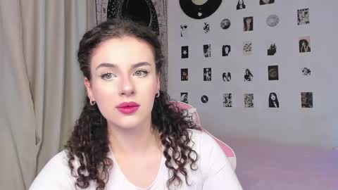 Snapshot of brookchills chatting on September 23, 2025, 7:11 am Brook Help me collect 100 reactions online show from September 23, 2025, 7:11 am