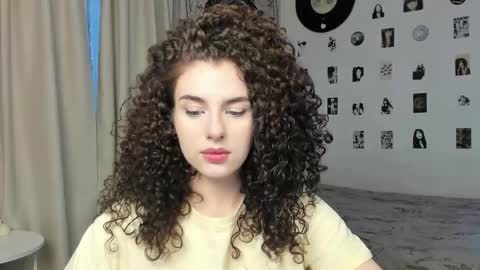 Snapshot of brookchills chatting on October 9, 2025, 7:28 am Brook Help me collect 100 reactions online show from October 9, 2025, 7:28 am