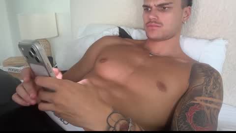 BrooklynTay online show from March 31, 2026, 3:41 am