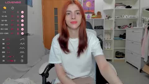Snapshot of broosnica1 chatting on June 21, 2026, 5:43 am broosnica1 online show from June 21, 2026, 5:43 am