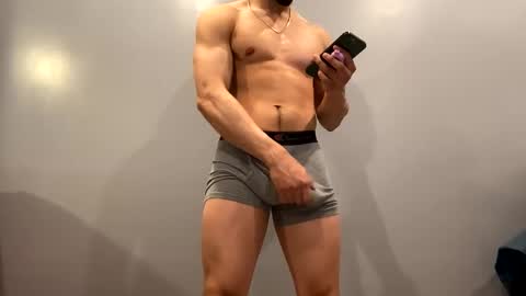 browndaddy4713 online show from March 23, 2026, 10:25 pm