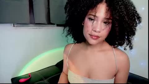 Snapshot of browngirl69 chatting on January 31, 2025, 2:48 am miss muller online show from January 31, 2025, 2:48 am