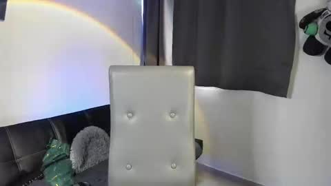 Snapshot of browngirl69 chatting on February 19, 2025, 9:47 pm miss muller online show from February 19, 2025, 9:47 pm