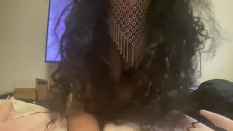 browngoddess1698 online show from February 6, 2025, 7:29 pm